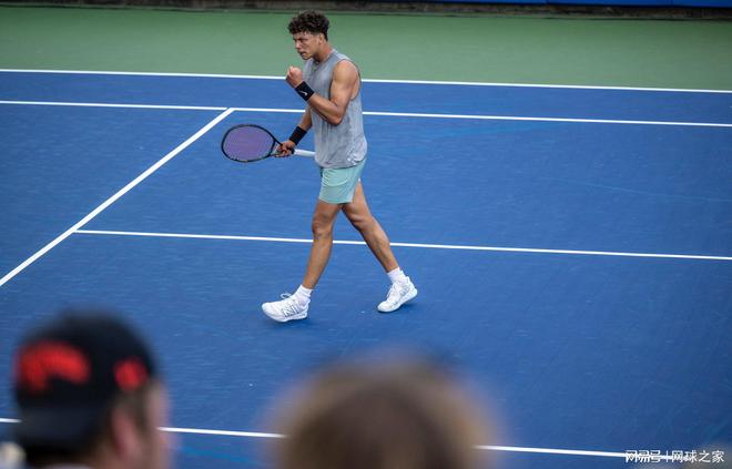 画面中的大 画面中的大