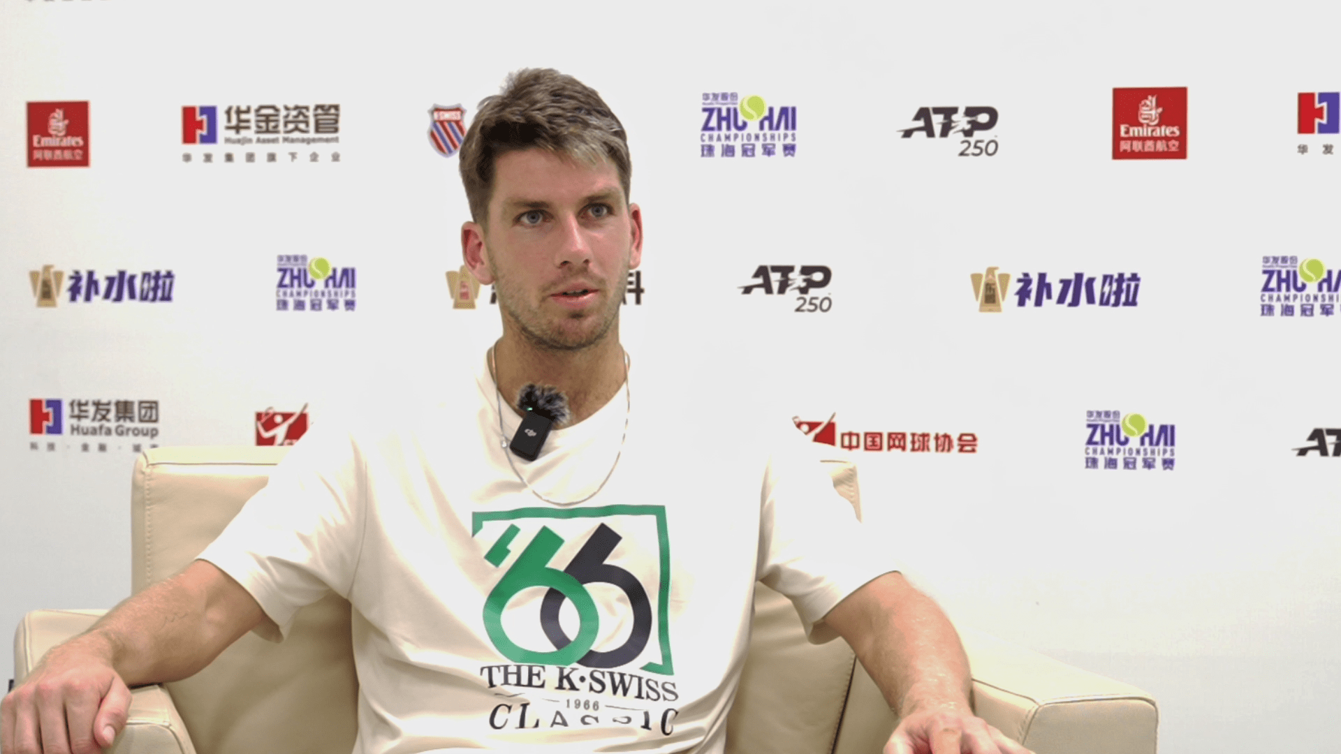 由身加盟曼 由身加盟曼