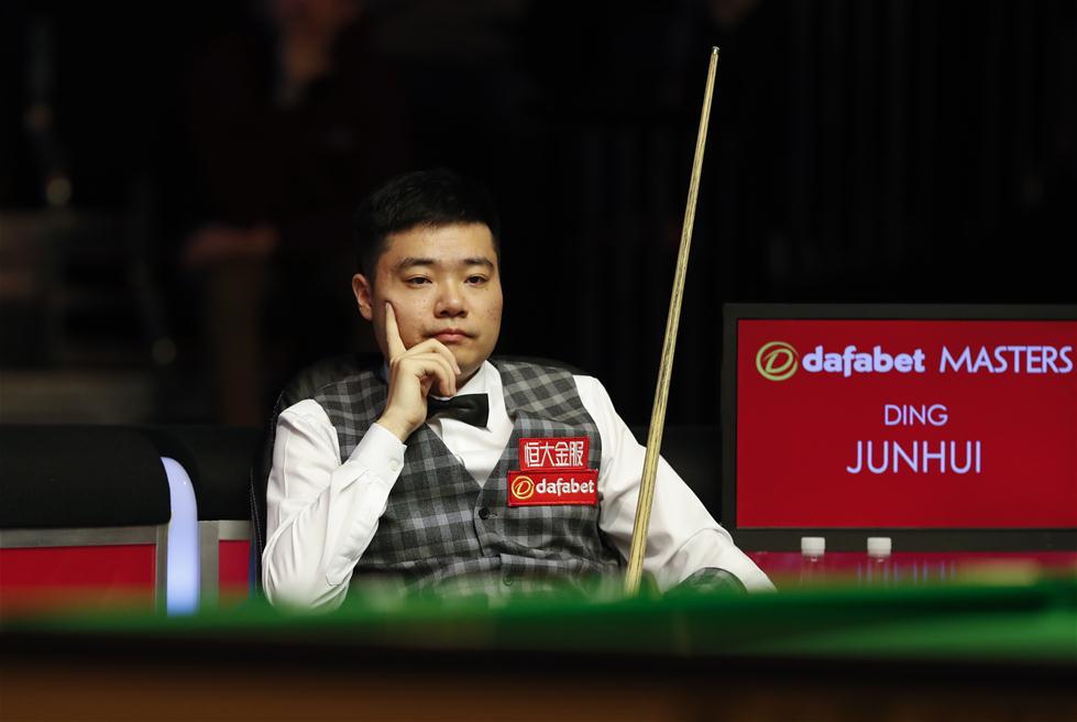 球与中距离 球与中距离