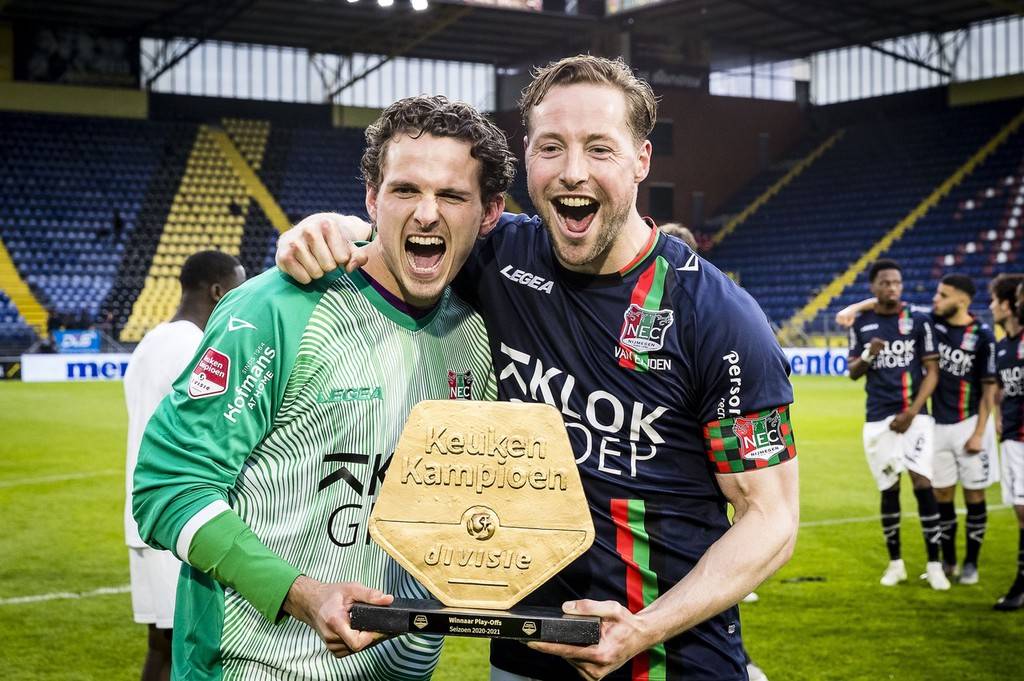 他能为后防 他能为后防